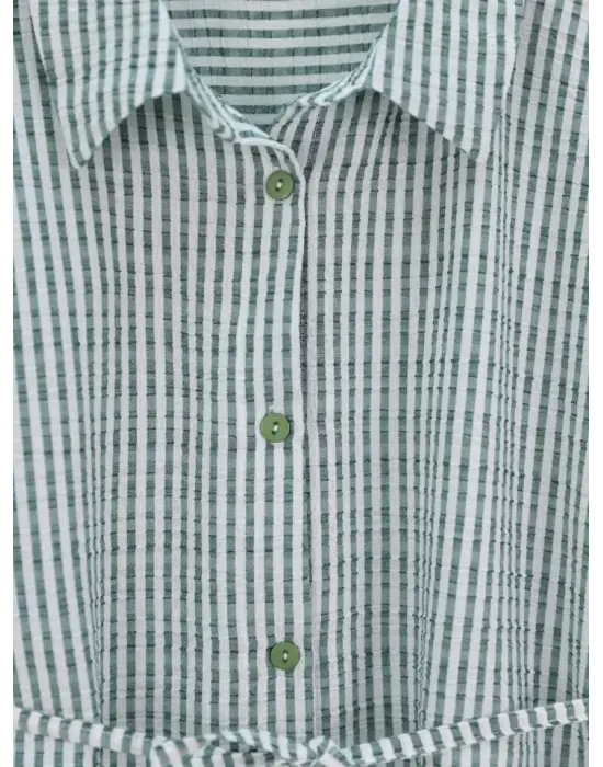 Omarı Şıklığıyla Göz Kamaştıran Yeşil Çizgili Bürümcük Gömlek