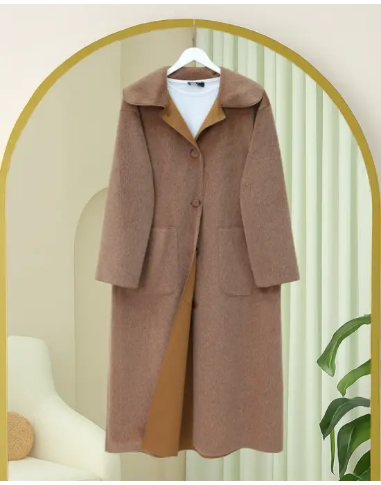 Şık Boydan Düğmeli Kaban