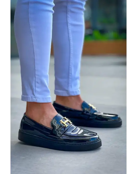 Modern Bağcıksız Kömür Rugan Erkek Ayakkabı