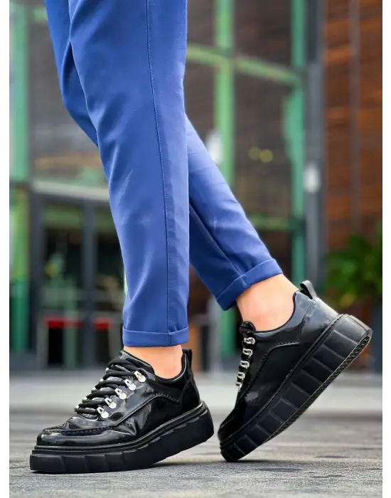 Omarı Yüksek Taban Günlük Spor Ayakkabı - Siyah Rugan