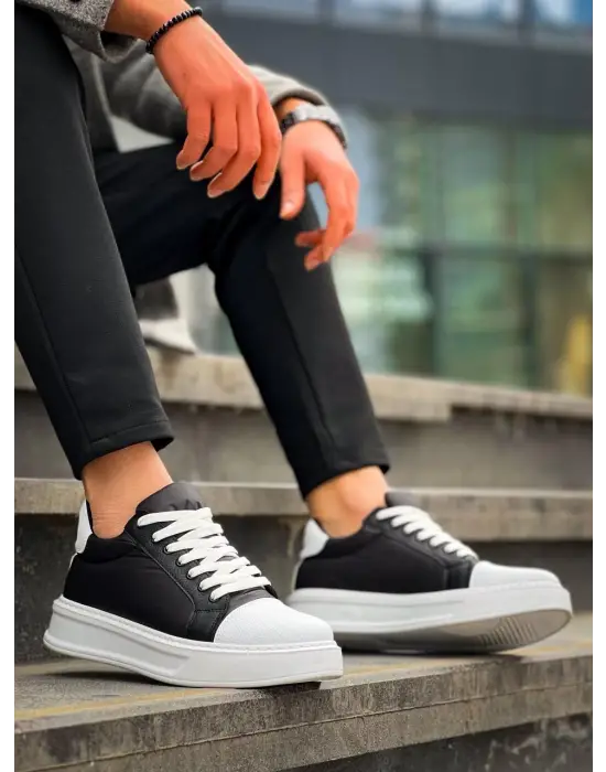Omarı Yüksek Beyaz Tabanlı Siyah Beyaz Günlük Spor Ayakkabı