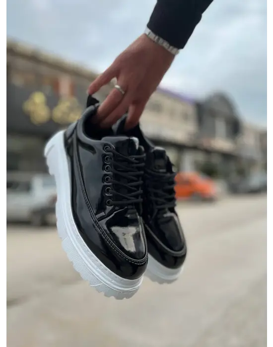 BR-702 Benorra Siyah Rugan Günlük Erkek Ayakkabı