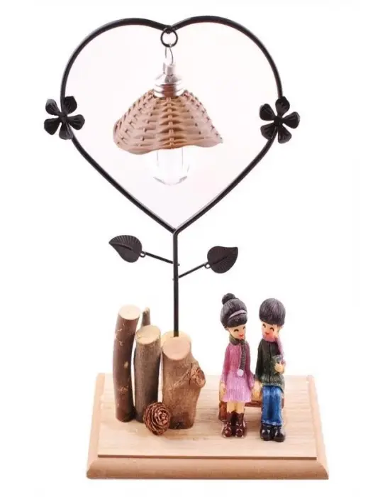 Omarı Romantik Çift Temalı Büyük Boy Masa Lambası Biblo