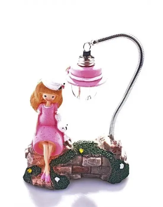 Omarı Oturan Kız Figürü Kaya Üzerinde - El Yapımı Sanat Eseri