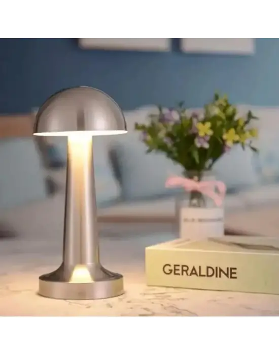 Omarı Dokunmatik 3 Renkli LED Masa Lambası