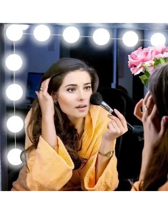 Omarı Nostalji Hollywood Tarzı LED Işıklı Makyaj Masası Aynası