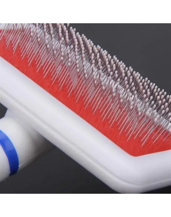 Omarı Evcil Hayvanlara Özel Tüy Tarama ve Toplama Fırçası - Kolay Temizlenir