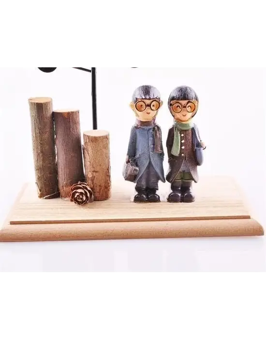 Omarı Romantik Çift Temalı Büyük Boy Dekoratif Ahşap Biblo Işıkla