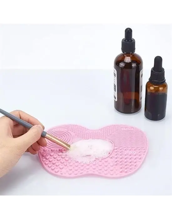 Omarı Pratik Makyaj Fırçası Temizleme Matı - Kolay Kullanım Özelliği