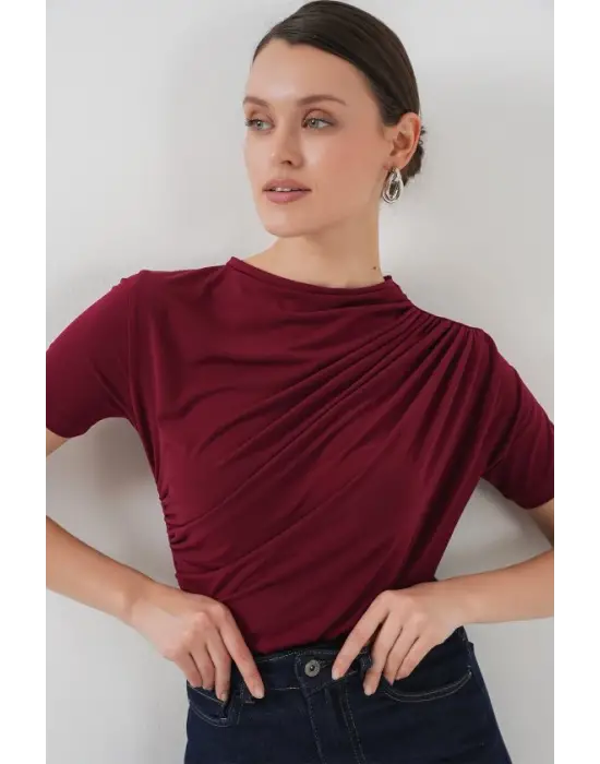 Büzgü Detaylı Kısa Kol Sandy Bluz 945 - Bordo