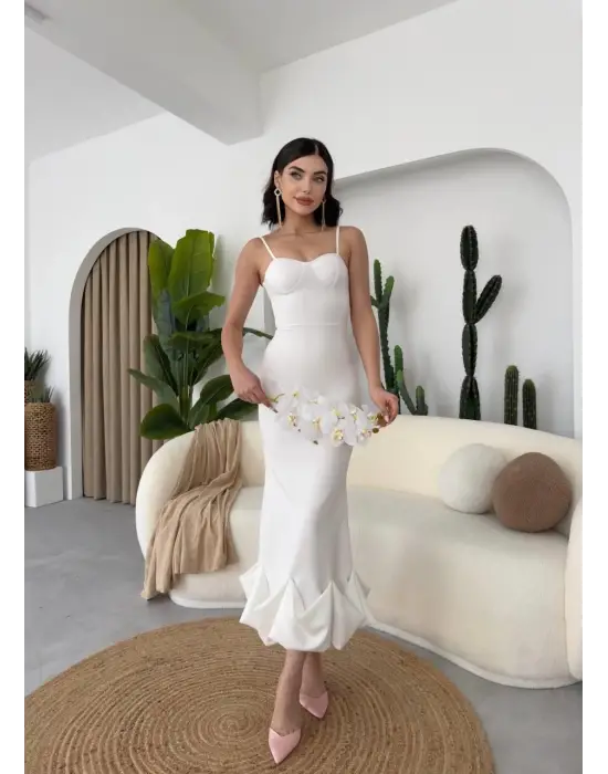 Omarı Büzgülü Midi Boy Elbise