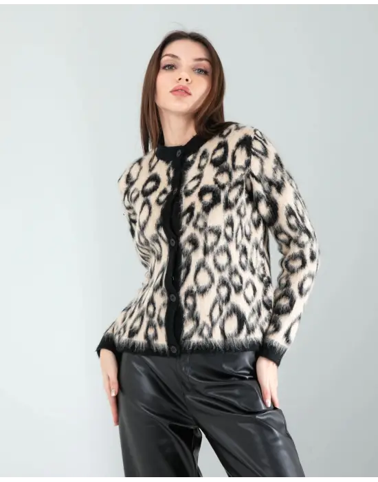 Omarı Leopar Desenli Triko Hırka