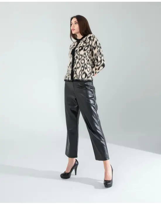 Çarpıcı Leopar Desen Triko Hırka