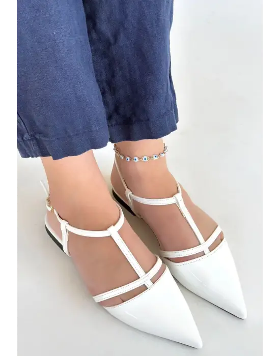 Canca Beyaz Rugan Babet Ayakkabı
