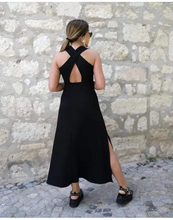 Omarı Arkadan Çapraz Detaylı Viskon Maksi Elbise