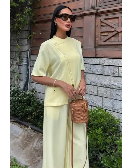 Omarı Şık Hakim Yaka Plazzo Pantolon Takımı