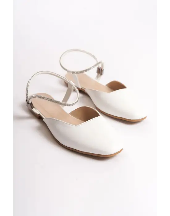 Rahat Taş Detaylı Bayan Babet Ayakkabı