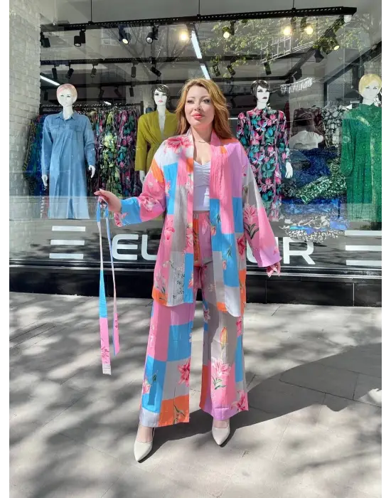 Göz Alıcı Baskılı Takım