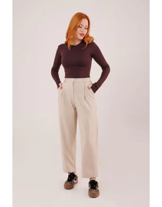 Omarı “Kadın Kapama Cep Detaylı Krem Pantolon”
