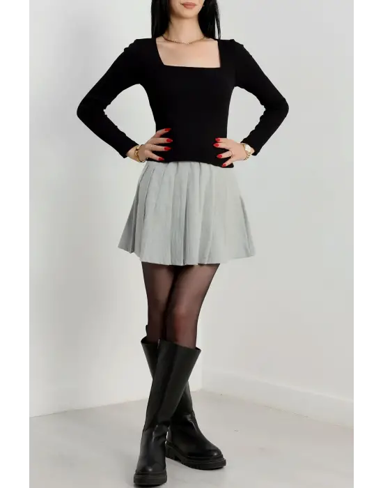 Çerçeve yaka kaşkorse bluz siyah