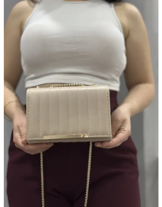 Omarı Yumuşak Dokulu Vizon Renkli Cilt Çanta