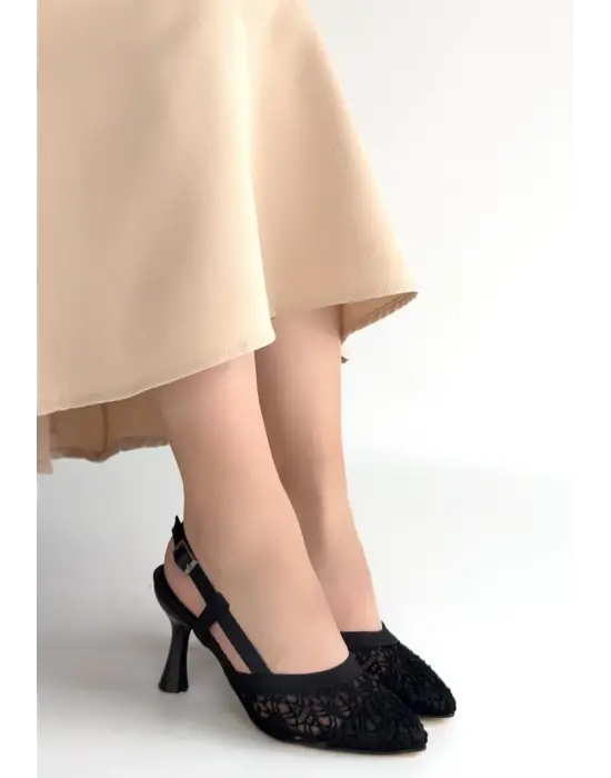 Ceta Siyah Cilt Tül Detaylı Topuklu Ayakkabı