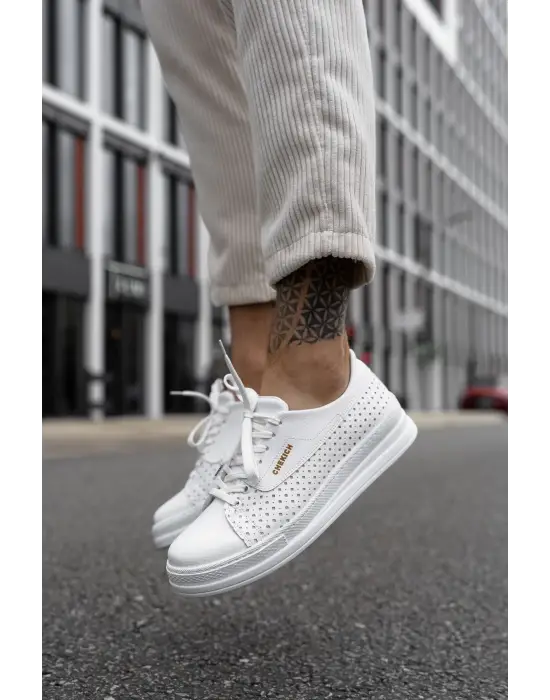 Omarı Sporcu Tarzında Beyaz Erkek Ayakkabısı