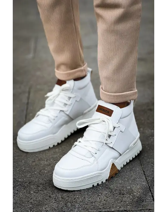 Omarı Yüksek Performanslı Beyaz Erkek Bot