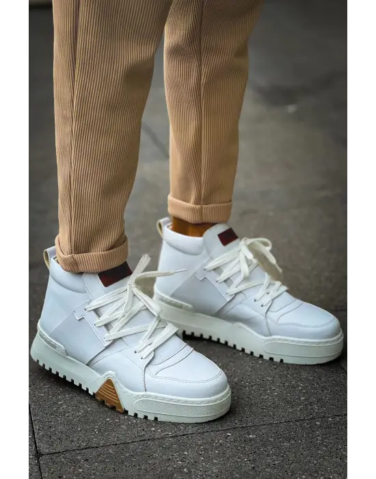 Omarı Yüksek Performanslı Beyaz Erkek Bot