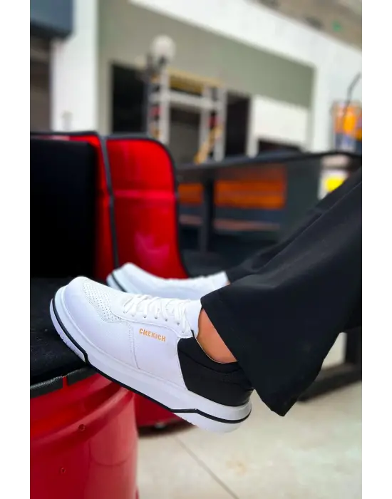 Omarı Siyah ve Beyaz Renkli Erkek Ayakkabısı - Yeni Tasarım