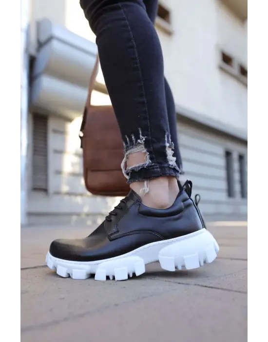 Omarı Şık ve Konforlu Siyah Erkek Ayakkabı