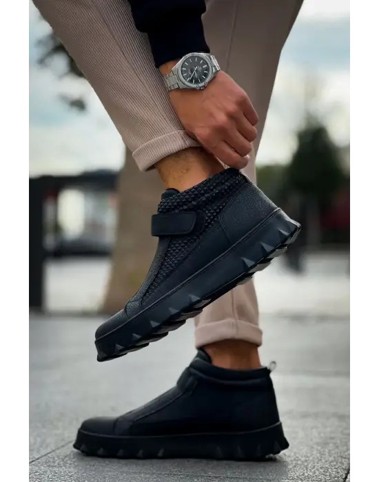 Omarı Siyah Çizme - Konforlu ve Şık Erkek Bot