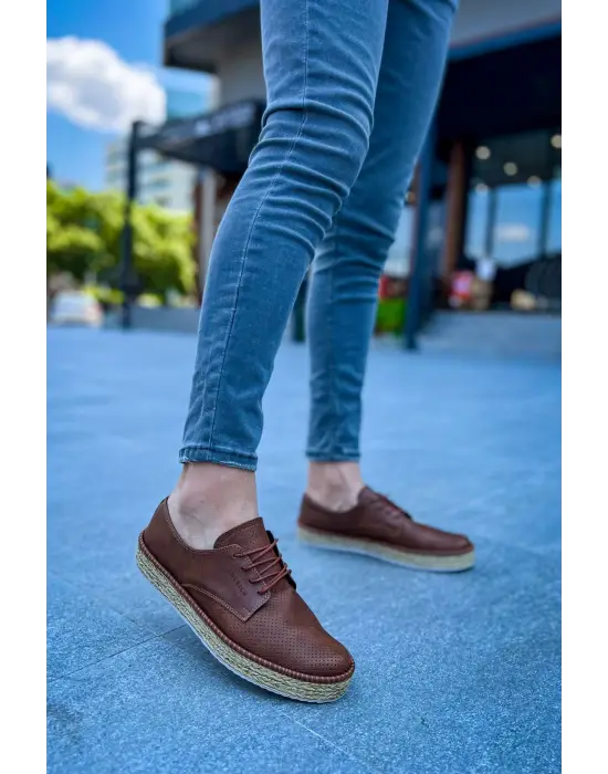 Omarı Modern ve Dayanıklı Erkek Ayakkabı TABA