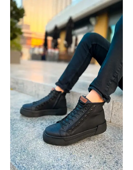 Omarı Elegan ve Dayanıklı Erkek Bot - Siyah Renk Seçeneği