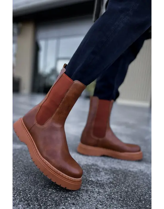 Omarı Dayanıklı ve Şık Erkek Bot - Alaska