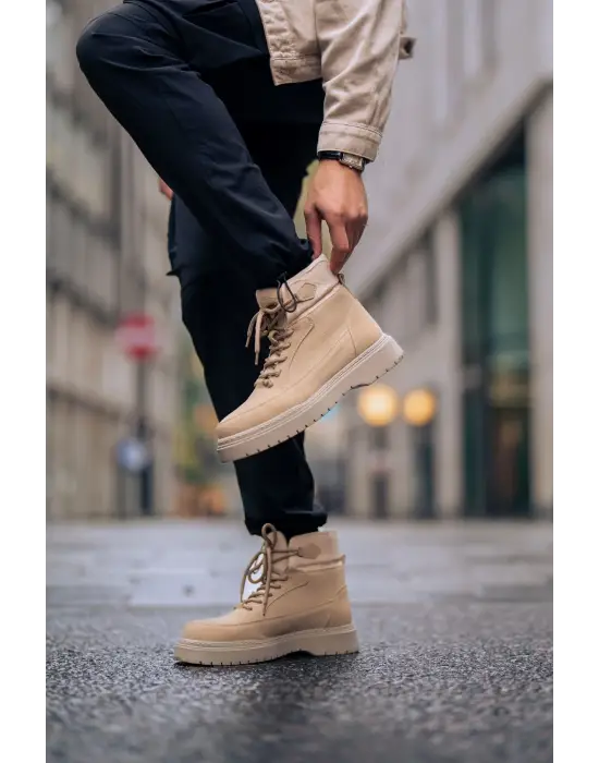 Omarı Dayanıklı ve Şık Erkek Bot - Doğa Yürüyüşleri İçin İdeal