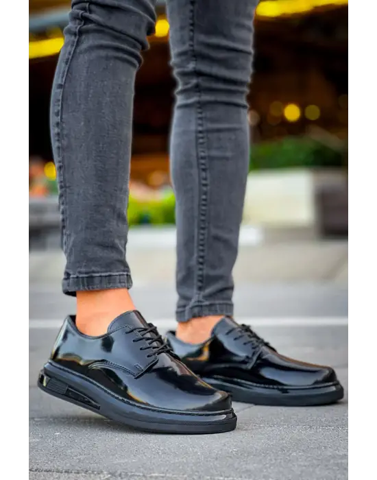 Soyut Erkek Ayakkabı