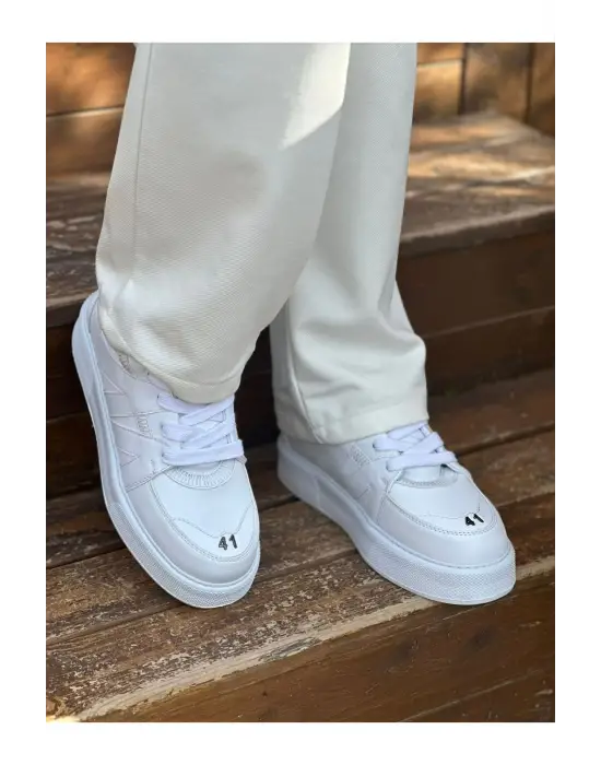Omarı Spor Ayakkabı Beyaz Renkli Kaliteli ve Şık Tasarım