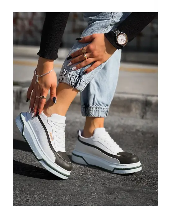 Omarı Modern ve Rahat Erkek Ayakkabı Haki/Beyaz