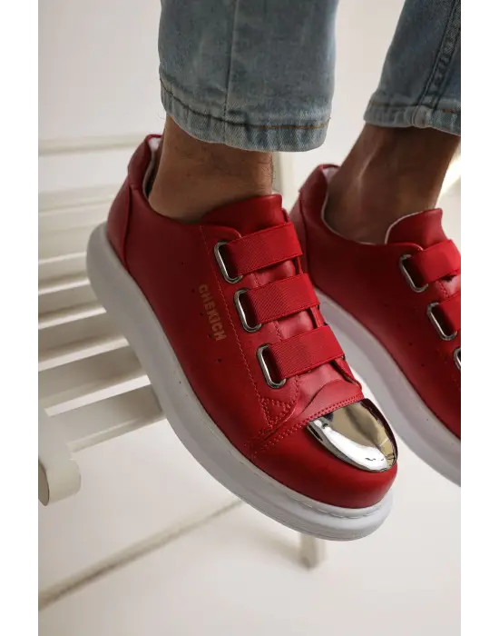 Omarı Yüksek Topuklu Kırmızı Ayakkabı - Etkileyici Tarz!