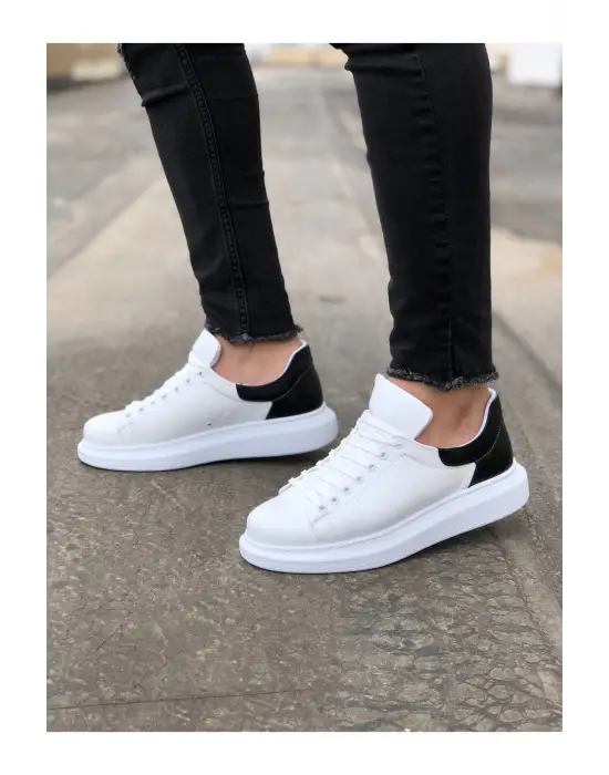 Omarı Rahat ve Şık Beyaz-Siyah Erkek Ayakkabı