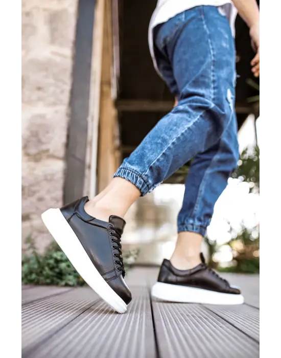 Omarı Stilinizi Tamamlayacak Siyah Erkek Ayakkabı