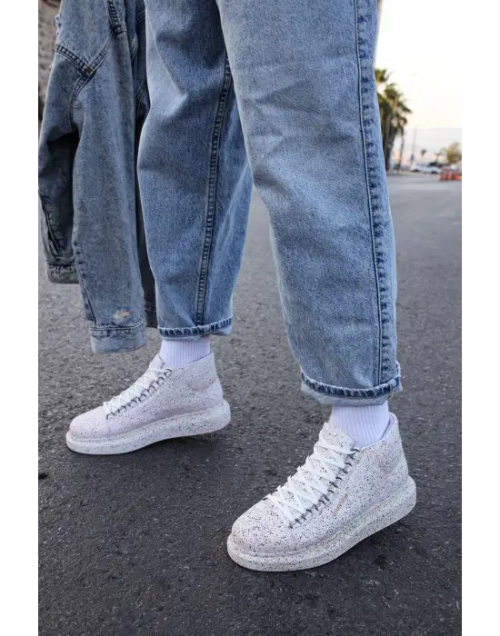 Omarı Hafif ve Şık Kırmızı & Yeşil Erkek Ayakkabı