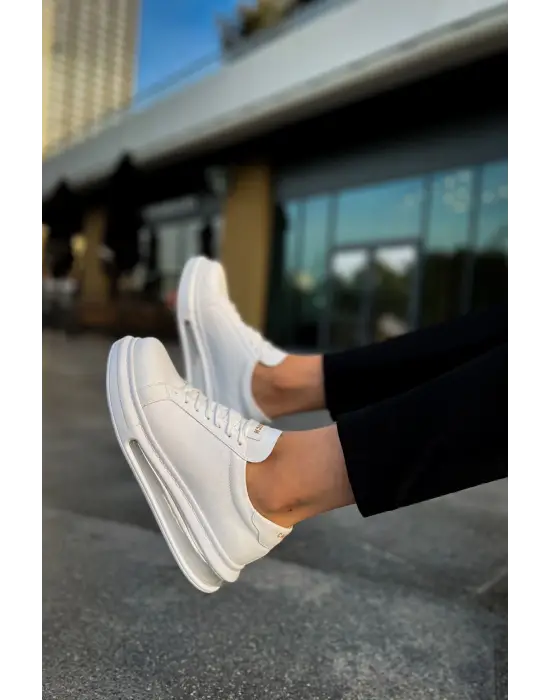 Omarı Yüksek Konforlu Beyaz Erkek Ayakkabısı