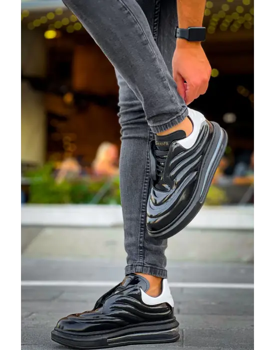 Omarı Siyah ve Beyaz Renklerde Sollıevo Erkek Ayakkabı