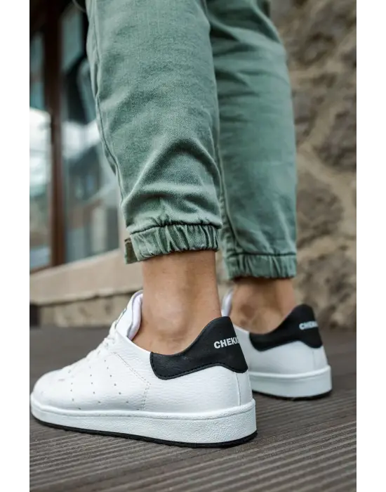 Omarı Hafif ve Dayanıklı Tenis Ayakkabısı Beyaz/Siyah