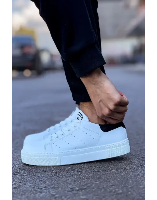 Omarı Hafif ve Dayanıklı Tenis Ayakkabısı