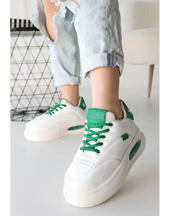 Enerjik Spor Ayakkabı Etkileyici Yeşil Detaylı