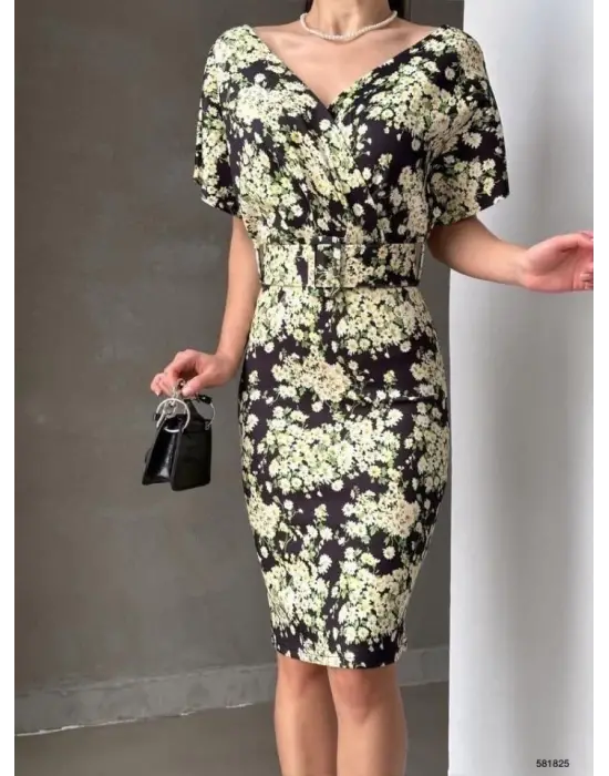 Omarı Çiçek Desenli V Yaka Kalem Elbise