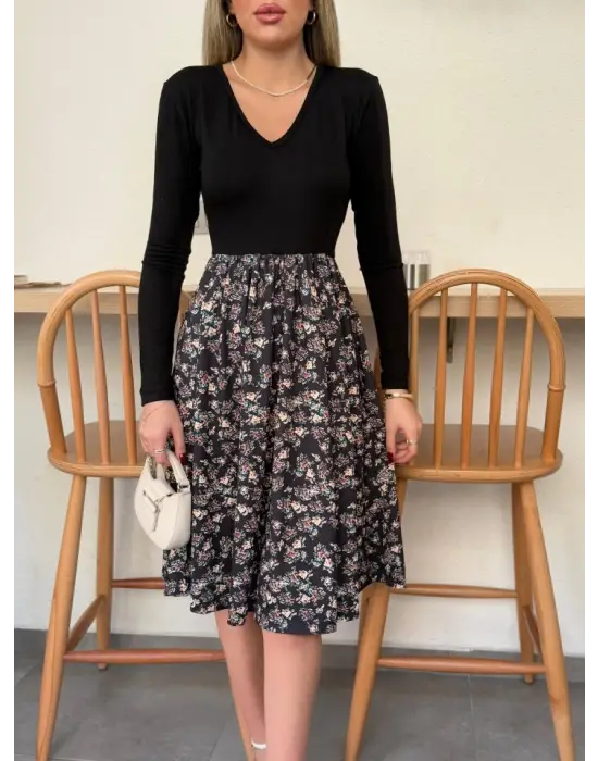 Omarı Çiçek Desenli V Yaka Uzun Kollu Kadın Elbise